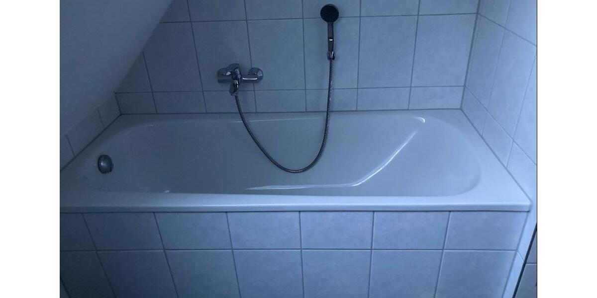 Dachgeschoßwohnung Bad Liebenstein - 2 Zimmer, 54 m&sup2;, 420&euro; | Angebot:25854925