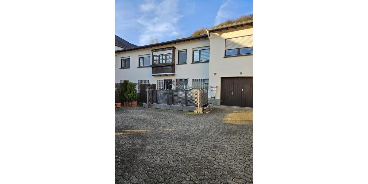 Reihenhaus Dieblich - 4 Zimmer, 163 m&sup2;, 279.000&euro; | Angebot:25048150