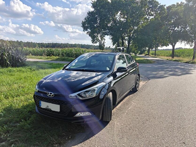i20