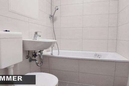 Wohnung Zwickau Neuplanitz - 5 Zimmer, 83 m&sup2;, 449&euro; | Angebot:24715256