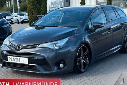 Toyota Avensis 121.250 km 14.490 &euro; Rostock-Warnemünde 18119