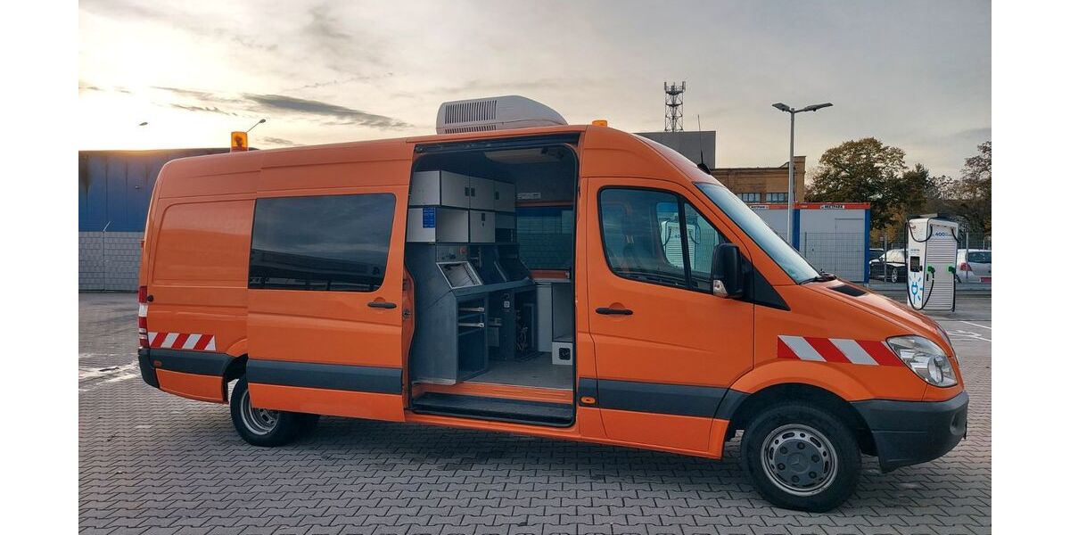 Mercedes-Benz Sprinter 166.000 km 12.999 &euro; Leipzig 04328