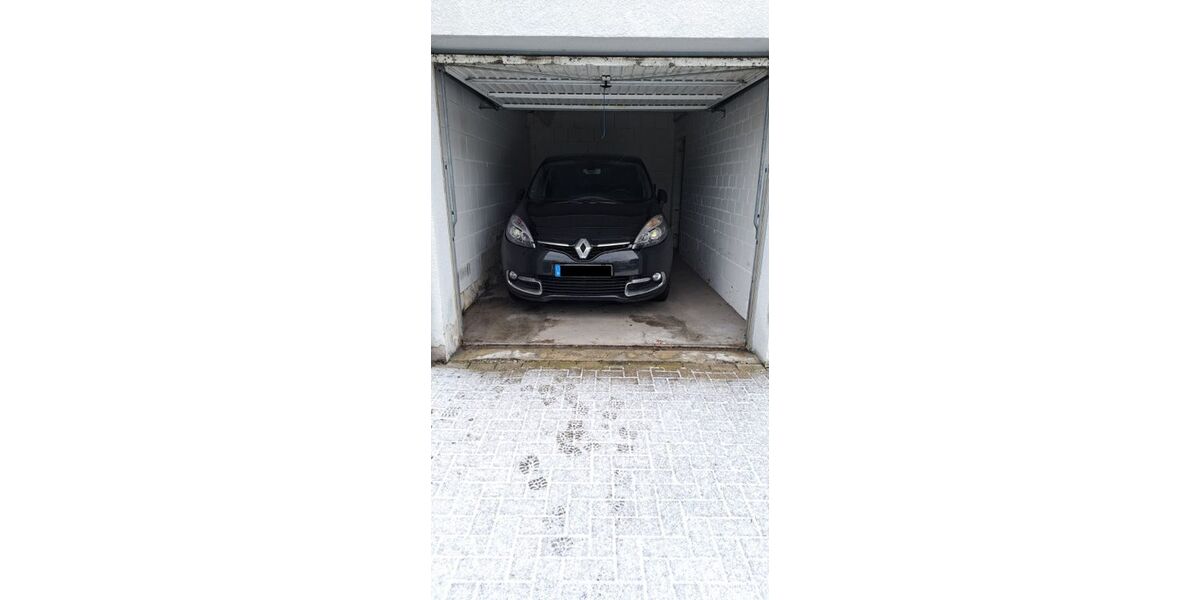 Renault Scenic 72.000 km 8.590 &euro; Essen 45277