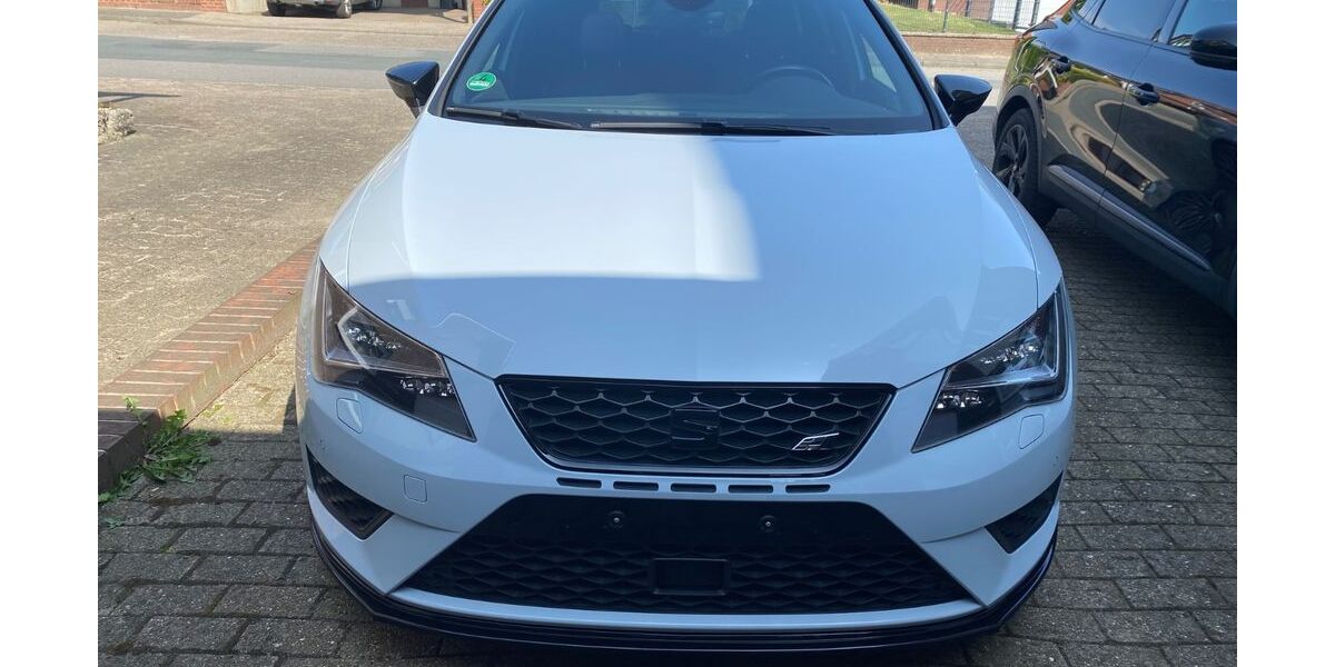 Seat Leon 104.000 km 16.900 &euro; Damme 49401