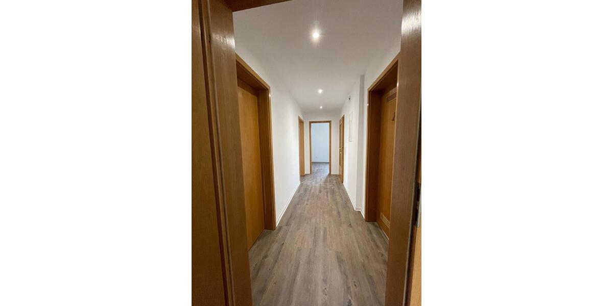 ✨ Einzigartige 3-Zimmer-Wohnung mit zusätzlichem DG-Bereich 5 zimmer