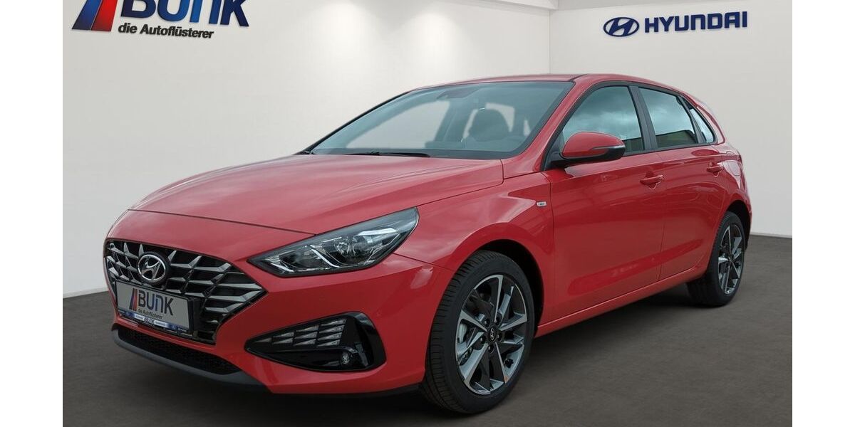 Hyundai i30 12.572 km 22.980 &euro; Völklingen 66333