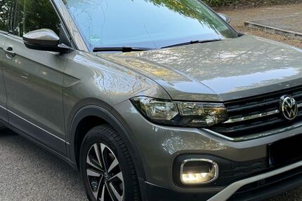 VW T-Cross 6.654 km 21.900 &euro; Gelsenkirchen 45896