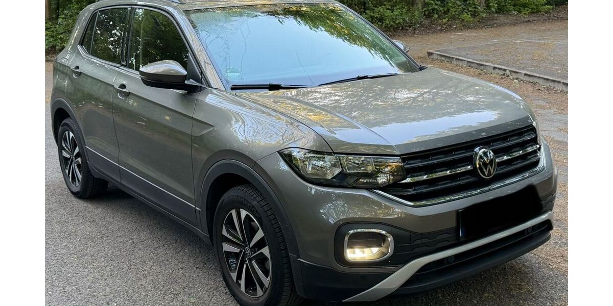 VW T-Cross 6.654 km 21.900 &euro; Gelsenkirchen 45896