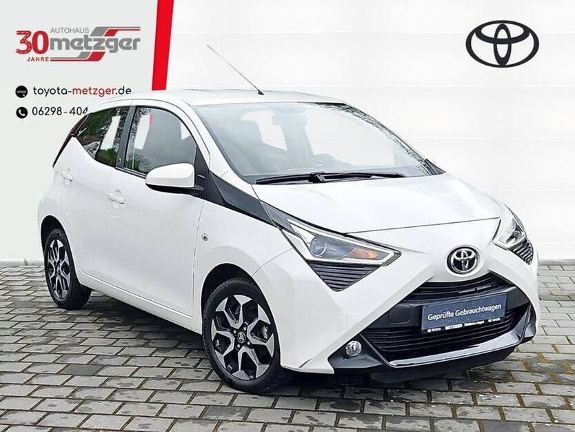 Aygo (X)