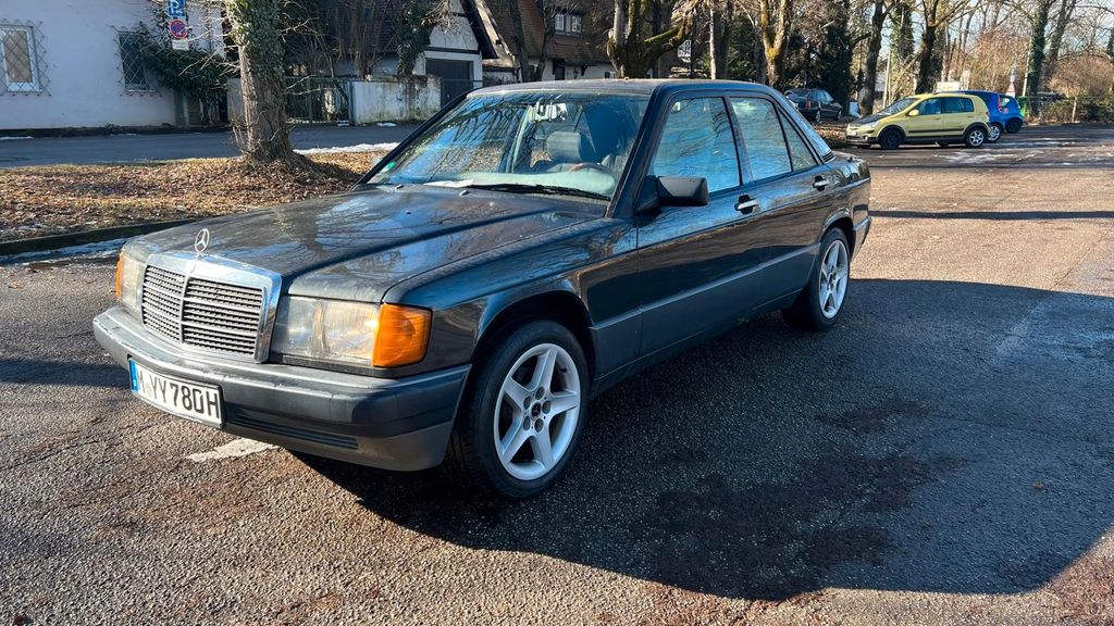Mercedes-Benz 190 164.510 km 6.000 &euro; Unterföhring 85774