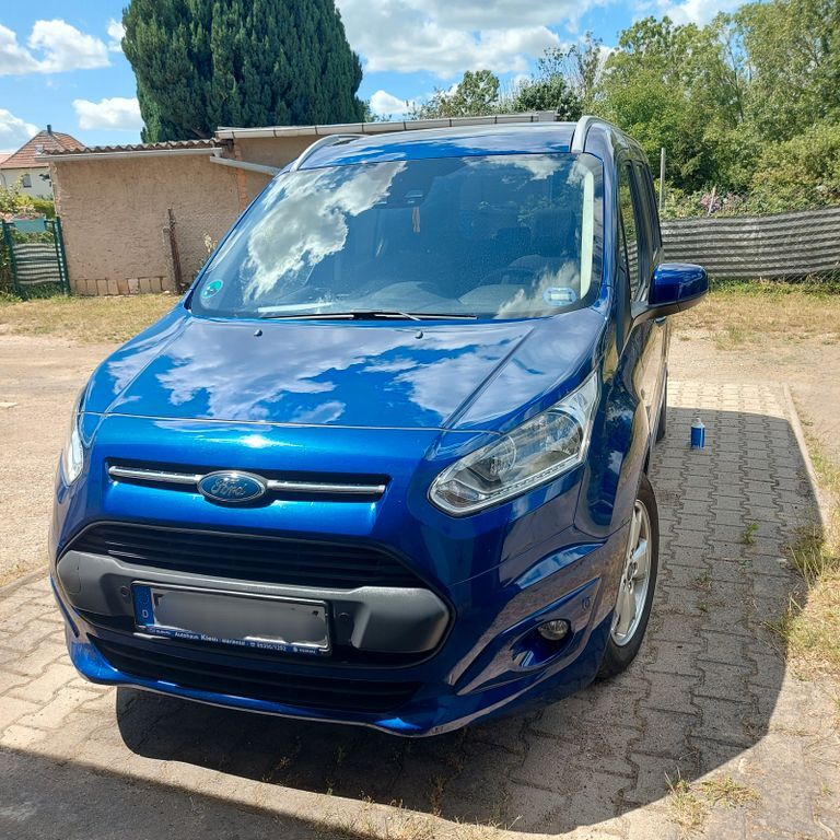 Ford Tourneo Connect 69.999 km 18.900 € Pegau 04523