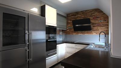 HELL UND HOCHWERTIG - GROßZÜGIG IN ESSLINGEN - Wohnung Esslingen am Neckar Brühl | Angebot:27354766