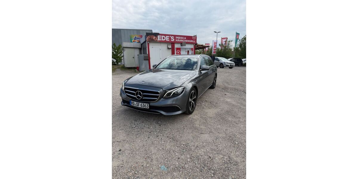 Mercedes-Benz E 220 110.606 km 26.900 &euro; leimen 69181