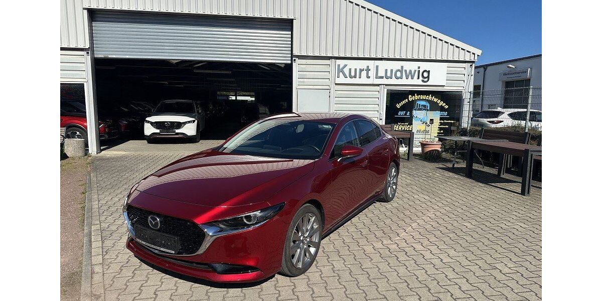 Mazda 3 52.655 km 22.890 &euro; Halle 06126