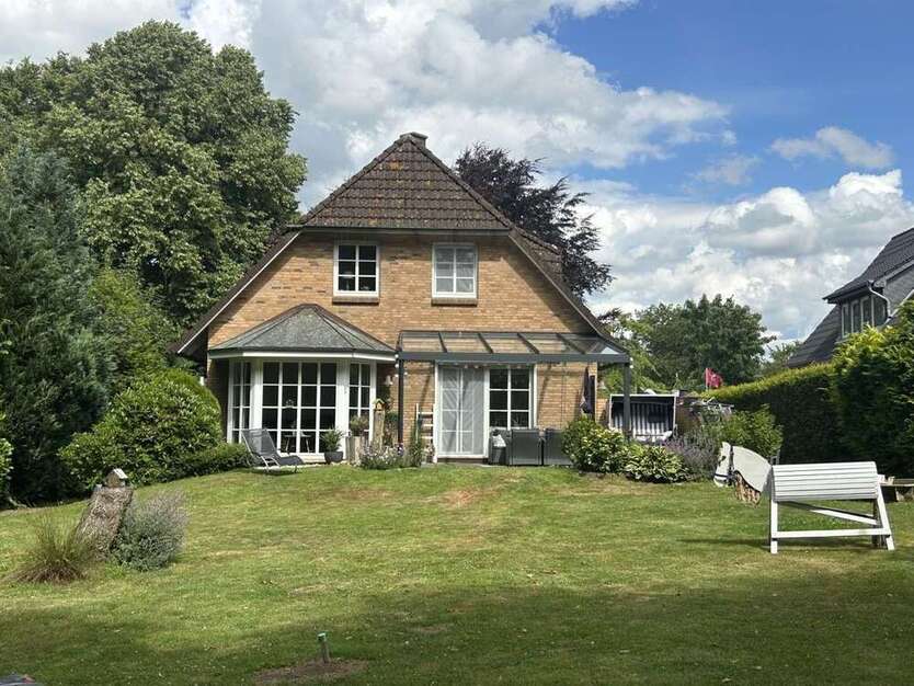 Haus zum Kaufen in Süderbrarup 449.000 € 172 m²