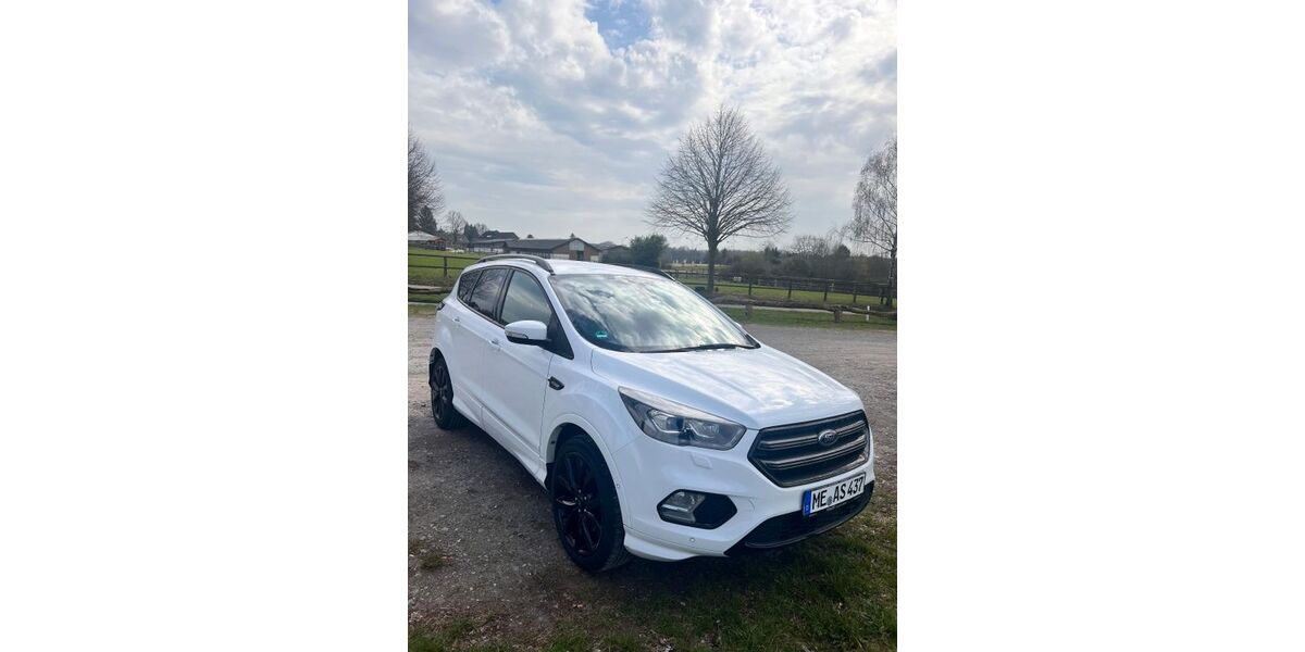 Ford Kuga 152.000 km 14.900 &euro; Erkrath 40699