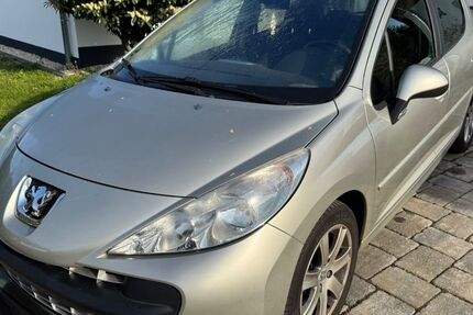 Peugeot 207 95.500 km 4.650 &euro; Andernach 56626