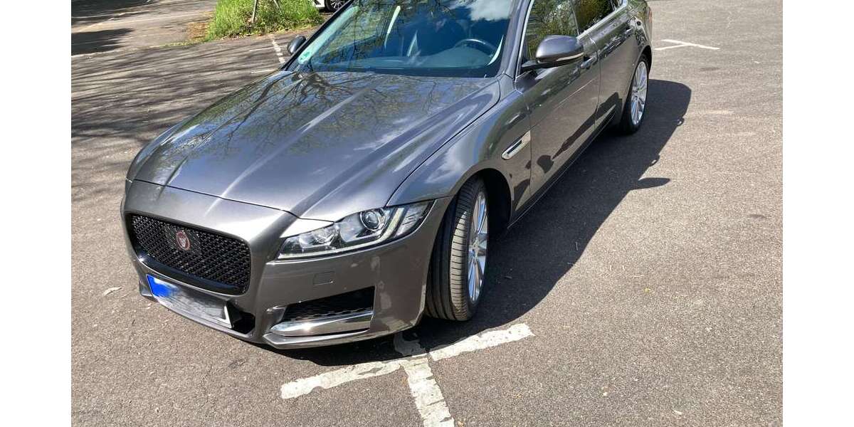Jaguar XF 67.378 km 20.400 &euro; Köln 50858