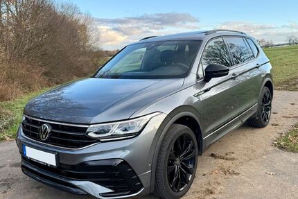 VW Tiguan Allspace 31.000 km 36.900 € Aichtal 72631