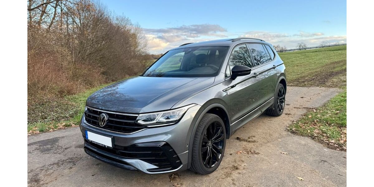 VW Tiguan Allspace 31.000 km 36.900 € Aichtal 72631