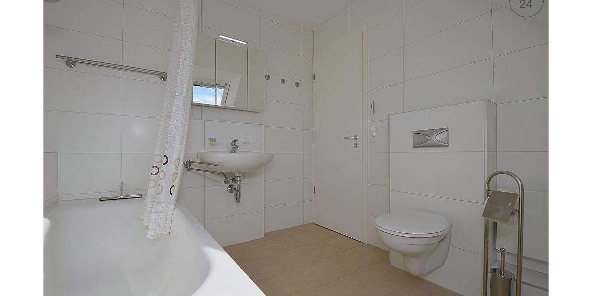 Etagenwohnung Stuttgart Bad Cannstatt - 2 Zimmer, 67 m&sup2;, 1.320&euro; | Angebot:24992529