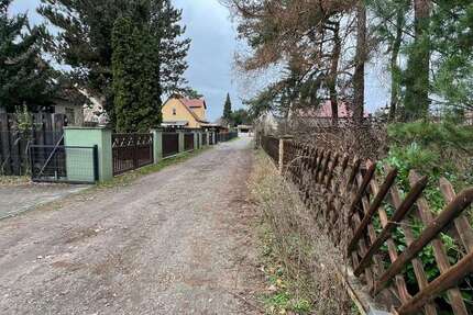 Grundstück zu verkaufen in Blankenfelde-Mahlow 445.000 € 1658 m² zimmer