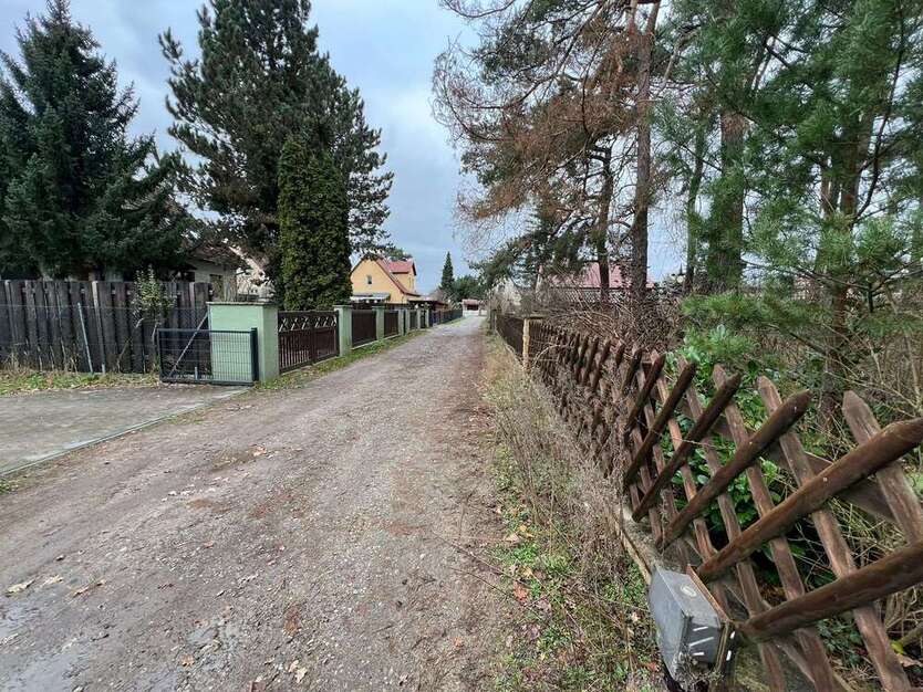 Grundstück zu verkaufen in Blankenfelde-Mahlow 445.000 € 1658 m² zimmer