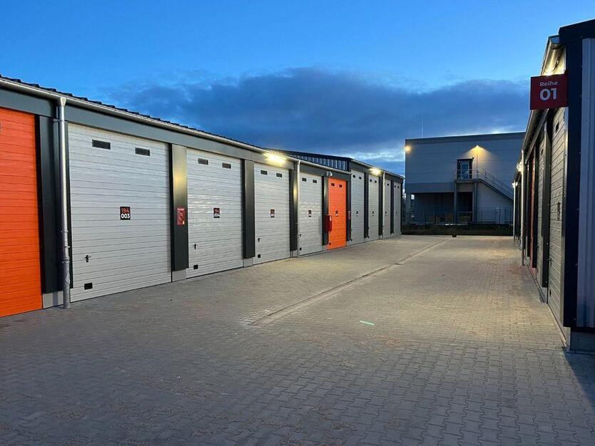 Lager- und Hallenflächen 28-112m² | SOMMERAKTION | Lagerfläche mieten in Neuenhagen zimmer