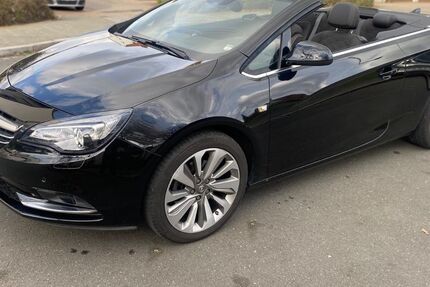Opel Cascada 93.000 km 11.900 &euro; Nürnberg 90431