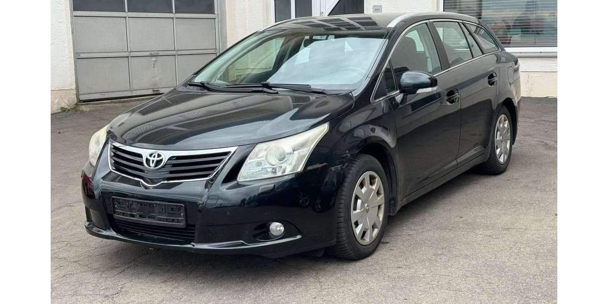 Toyota Avensis 178.875 km 4.790 &euro; Willmering 93497