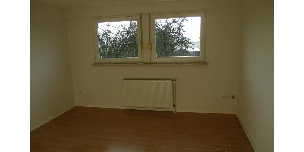 Dachgeschoßwohnung Wiesmoor - 2 Zimmer, 60 m&sup2;, 450&euro; | Angebot:25420055