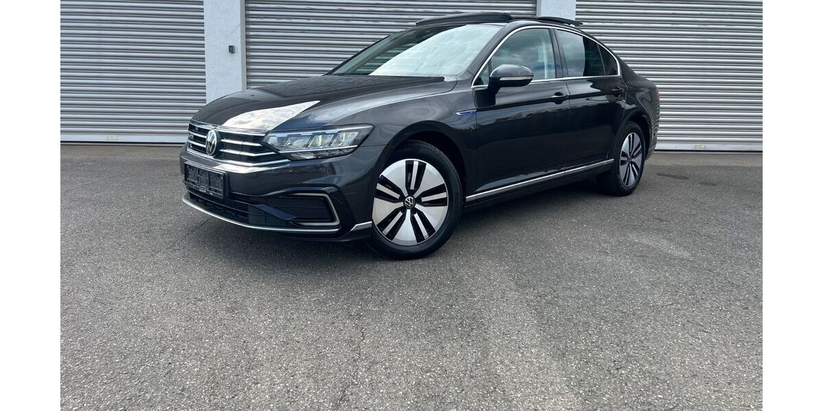 VW Passat 148.120 km 19.900 &euro; Hildrizhausen /Stuttgart 71157