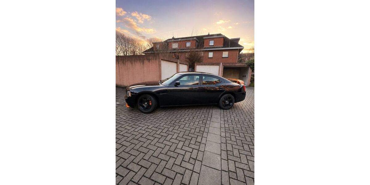 Dodge Charger 138.000 km 6.499 &euro; Nienburg 31582