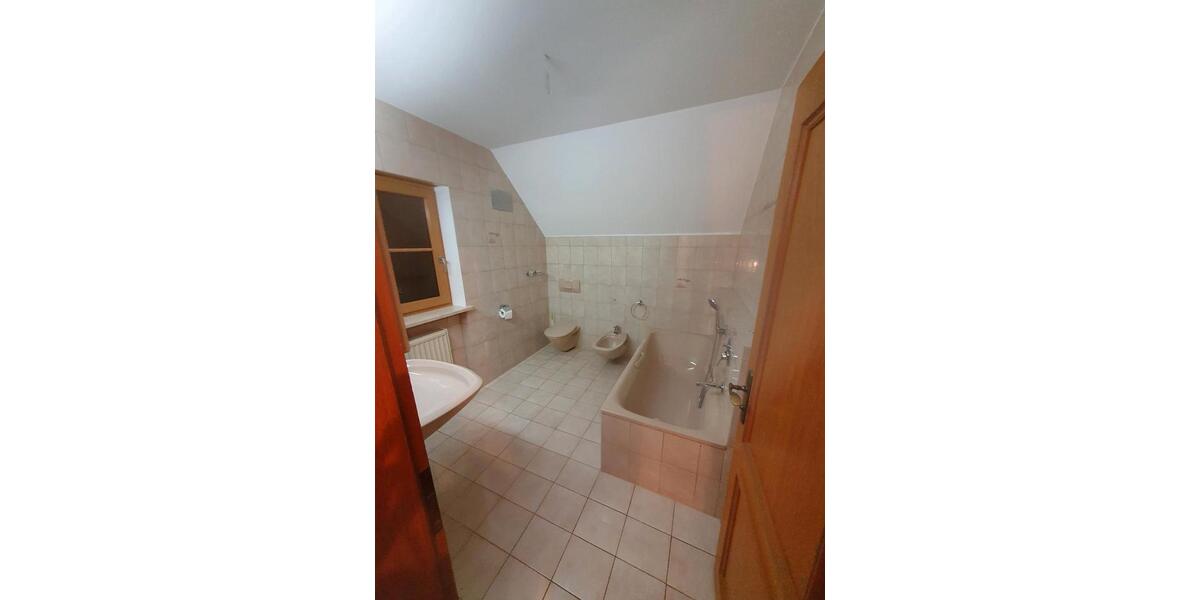 Einfamilienhaus Ottobrunn - 4 Zimmer, 140 m&sup2;, 2.700&euro; | Angebot:24710227