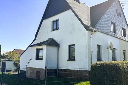 Haus zum Kaufen in Oelsnitz 80.000 € 90 m² 4 zimmer
