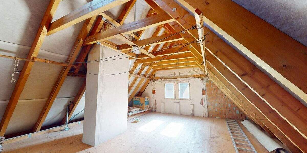 Mehrfamilienhaus, Wohnhaus Liebstadt - 5 Zimmer, 187 m&sup2;, 129.000&euro; | Angebot:25568501