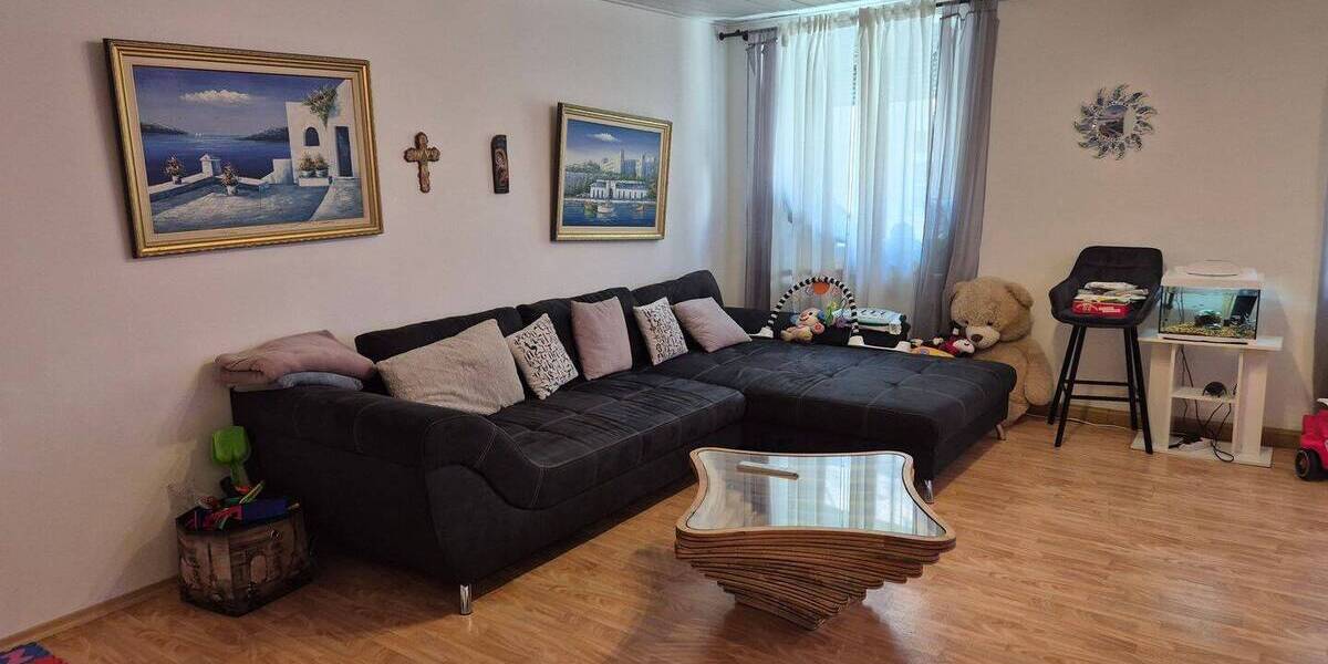 Etagenwohnung Straubing - 2 Zimmer, 60 m&sup2;, 550&euro; | Angebot:26891581