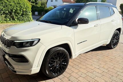 Jeep Compass 48.065 km 22.900 &euro; Fürstenfeldbruck 82256