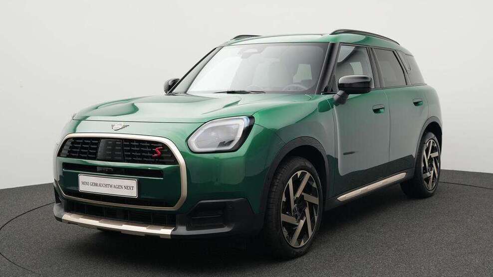 Mini Countryman S All4 13.902 km 41.894 € München 80788