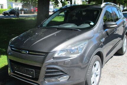 Ford Kuga 108.000 km 7.490 &euro; Bielefeld 33699