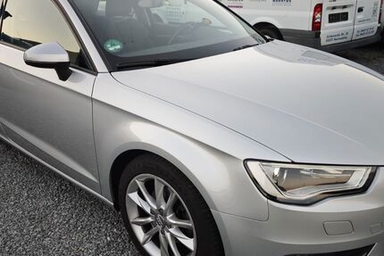 Audi A3 103.000 km 7.600 &euro; Wörth a.d.Donau 93086