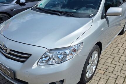 Toyota Corolla 29.957 km 8.999 &euro; Seesen 38723