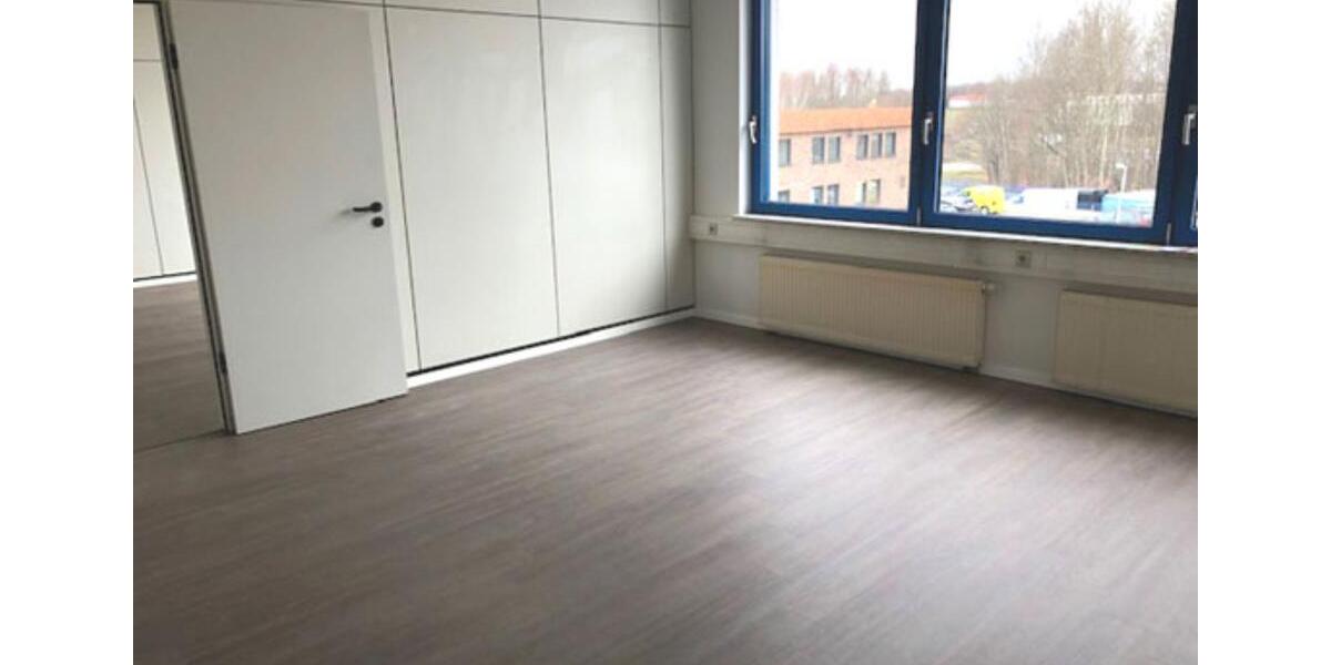 Nahe der Autobahn! - Helles Büro mit perfekter Aufteilung in Kesselsdorf! zimmer