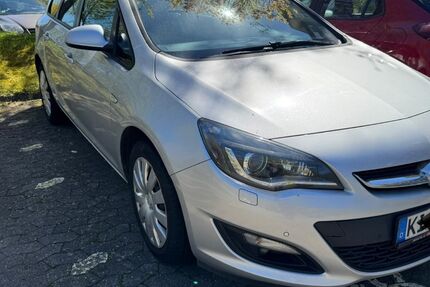Opel Astra 215.000 km 2.500 &euro; Kiel 24146