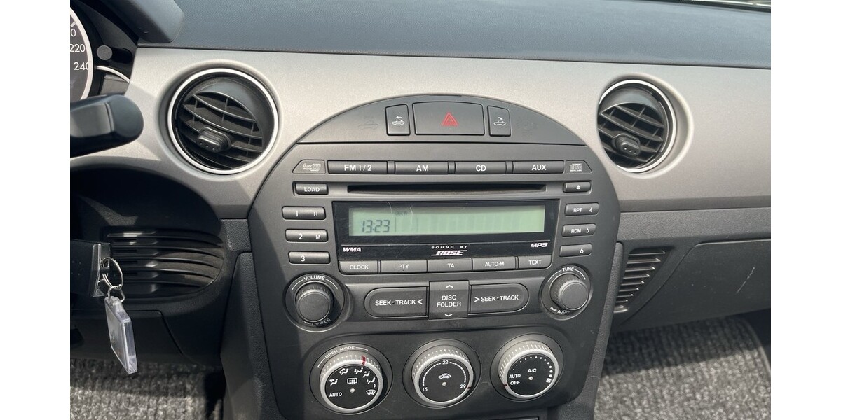 Mazda MX-5 33.500 km 19.999 &euro; Tönisvorst 47918