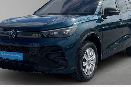 VW Tiguan 22.500 km 48.880 € Traunstein 83278