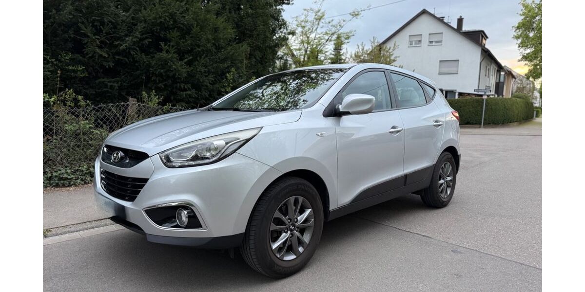 Hyundai ix35 118.524 km 8.700 &euro; Stuttgart 70567