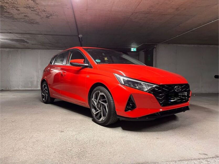 i20