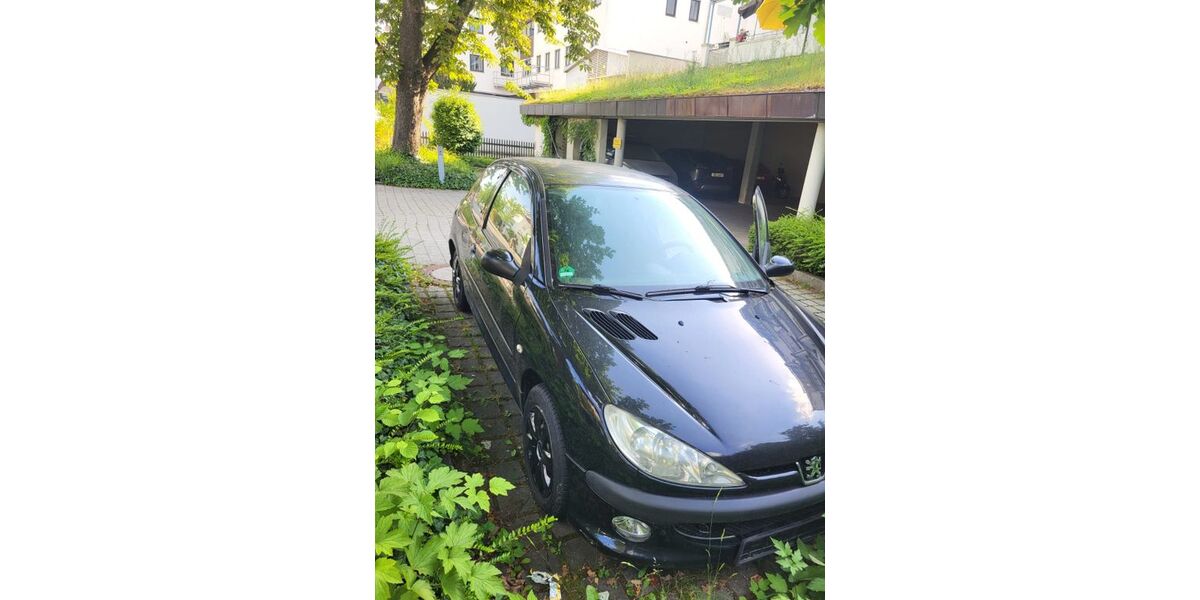 Peugeot 206 172.885 km 550 &euro; Gauting 82131