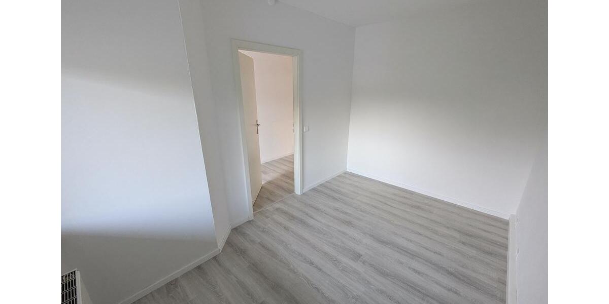 Etagenwohnung Burgstädt - 2 Zimmer, 48 m&sup2;, 410&euro; | Angebot:26321574